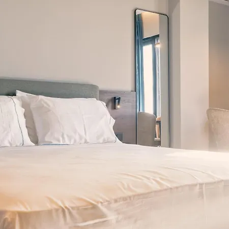 Eden Hotel