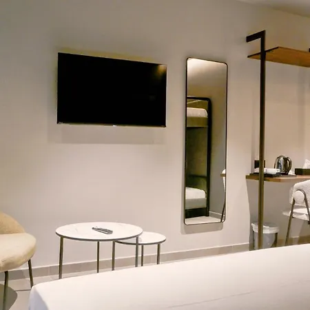 Eden Hotel Rrogozhine