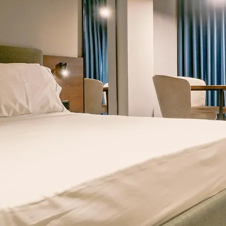 Eden Hotel 4*